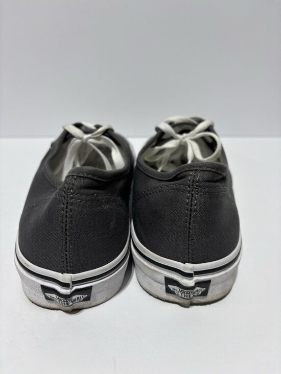 Van Men’s Authentic Sneakers Pewter/Black, Size 10.5 M